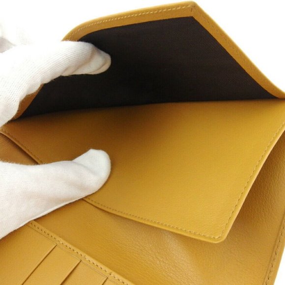 Authentic GUCCI length wallet G mark beige leather - Picture 8 of 9